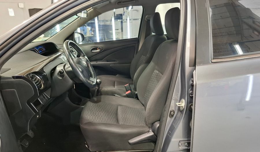 Toyota Etios 1.5 XLS Sedan 2014