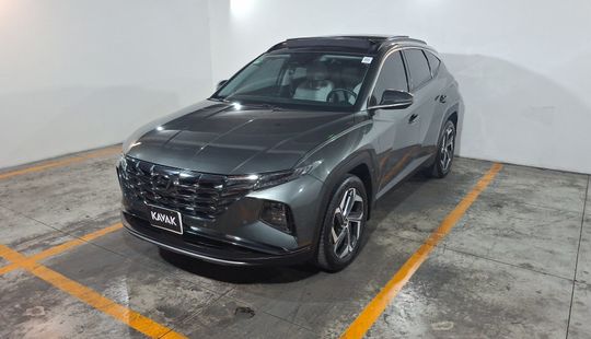 Hyundai • Tucson