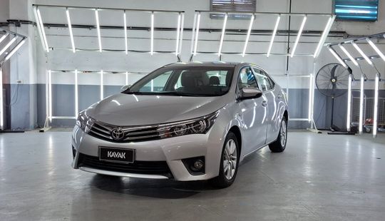 Toyota • Corolla