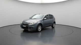 Renault • Sandero