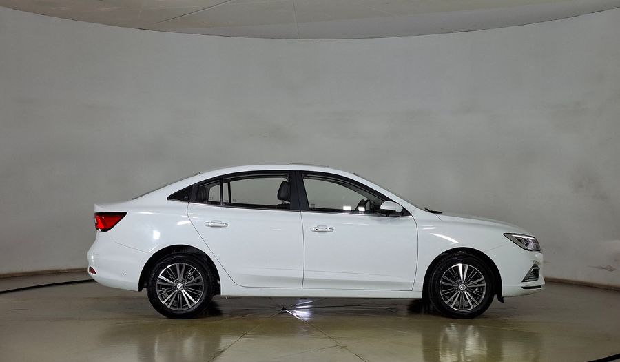 Mg 5 1.5 CVT DLX Sedan 2023