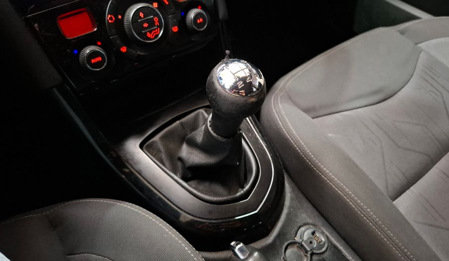 Peugeot 308 1.6 ALLURE Hatchback 2017