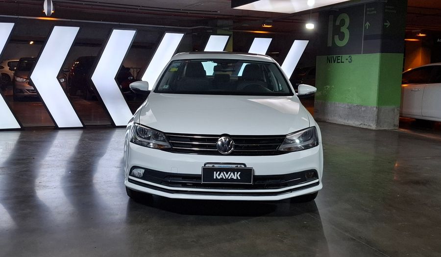 Volkswagen Vento 2.5 ADVANCE PLUS TIPTRONIC Sedan 2015