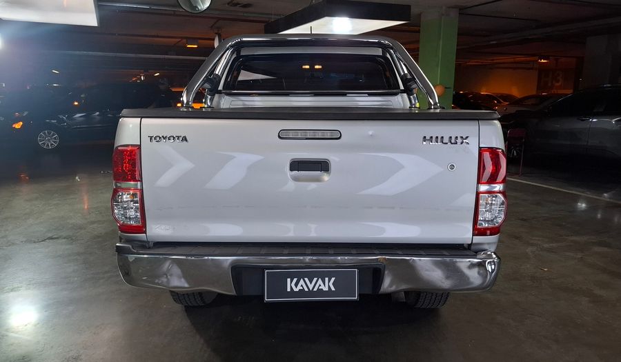 Toyota Hilux SR 3.0 4X2 C/D TDI Pickup 2014
