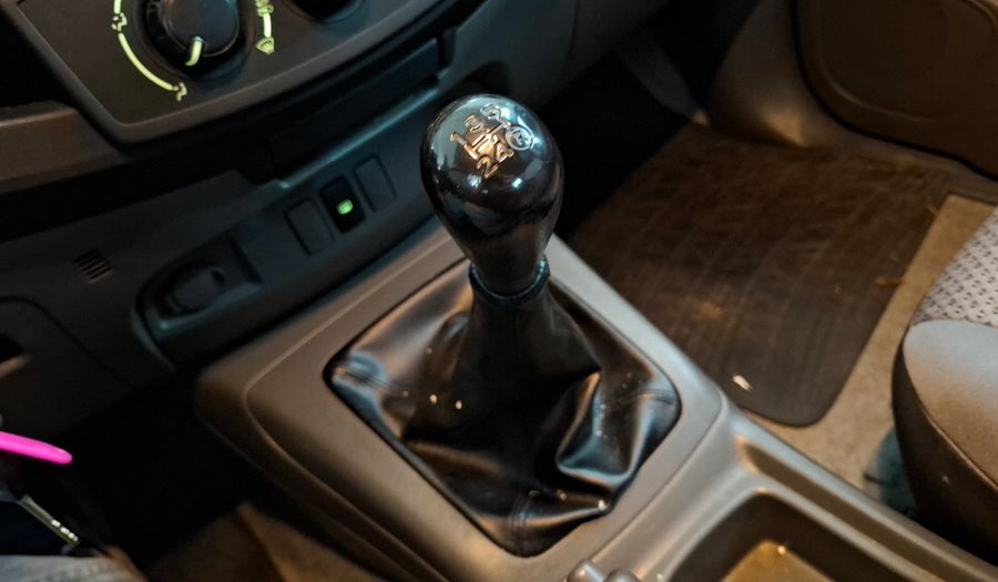 Toyota Hilux SR 3.0 4X2 C/D TDI Pickup 2014