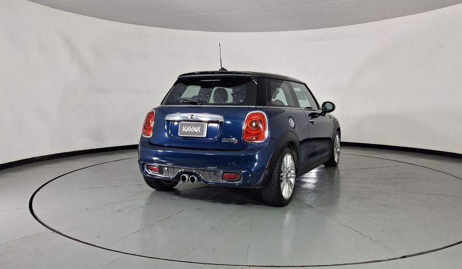 Mini Cooper S 2.0 COOPER HOT CHILI AT Hatchback 2017