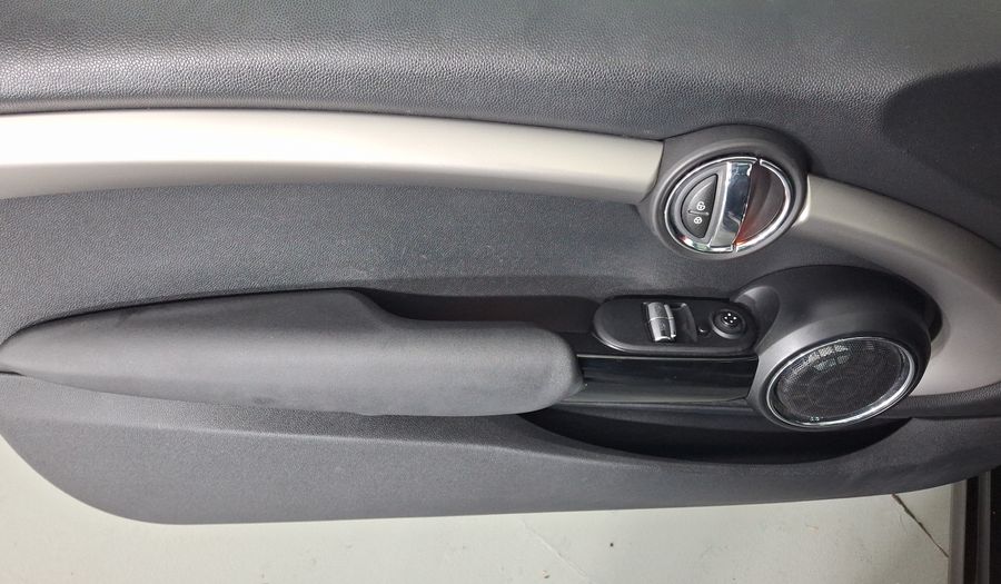 Mini Cooper S 2.0 COOPER HOT CHILI AT Hatchback 2017