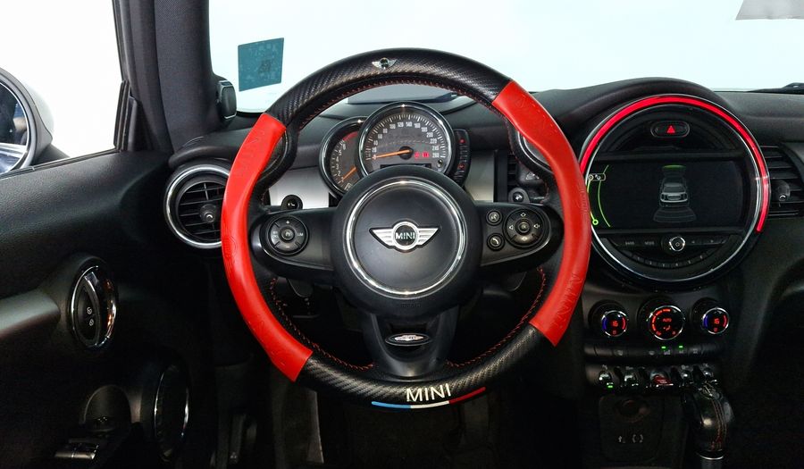 Mini Cooper S 2.0 COOPER HOT CHILI AT Hatchback 2017