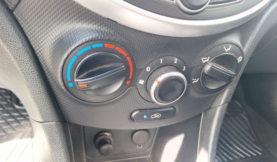 Hyundai Accent 1.4 RB GL 2AB HB Hatchback 2016