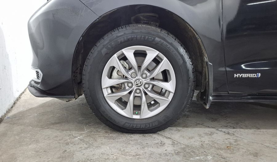 Toyota Sienna 2.5 HEV XLE AUTO Minivan 2021