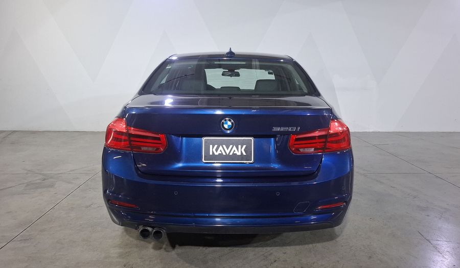 Bmw Serie 3 2.0 320IA Sedan 2016