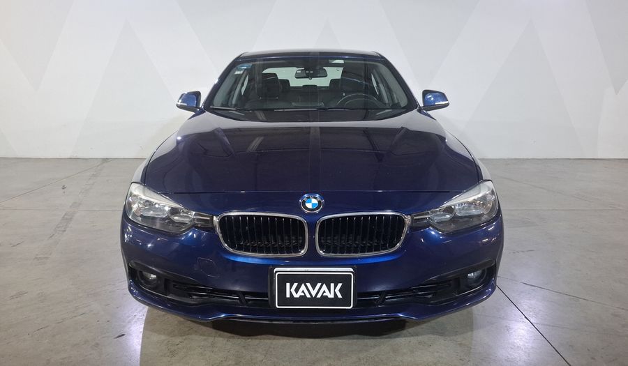 Bmw Serie 3 2.0 320IA Sedan 2016