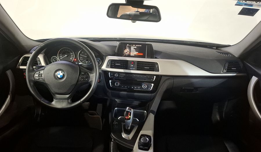 Bmw Serie 3 2.0 320IA Sedan 2016