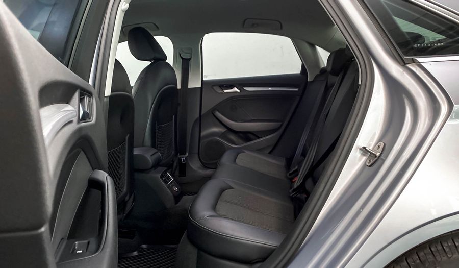 Audi A3 1.4 TFSI ATTRACTION S TRONIC Sedan 2015