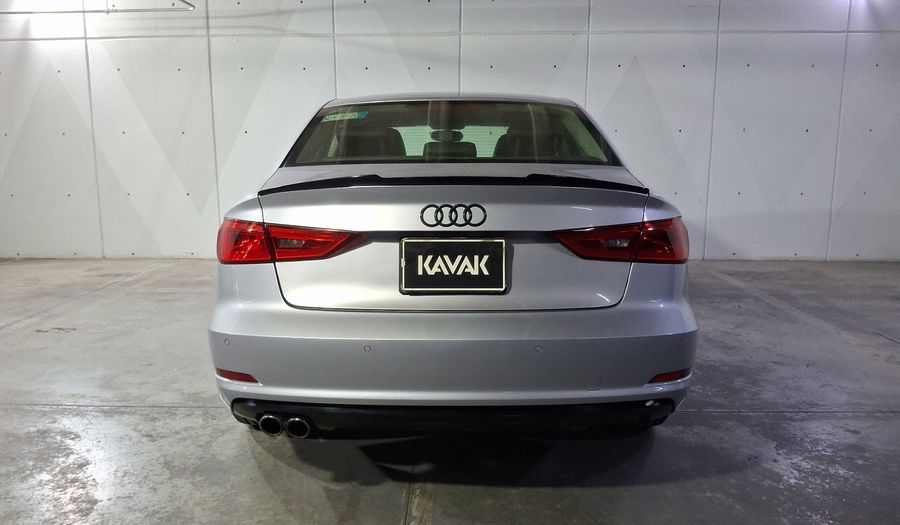 Audi A3 1.4 TFSI ATTRACTION S TRONIC Sedan 2015