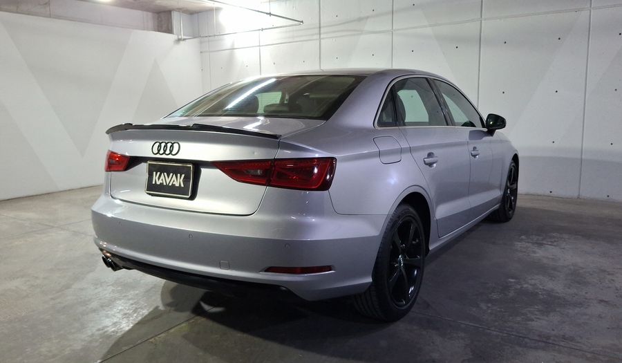 Audi A3 1.4 TFSI ATTRACTION S TRONIC Sedan 2015