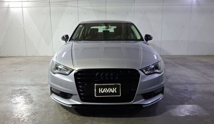 Audi A3 1.4 TFSI ATTRACTION S TRONIC Sedan 2015