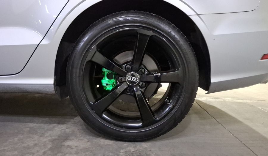 Audi A3 1.4 TFSI ATTRACTION S TRONIC Sedan 2015