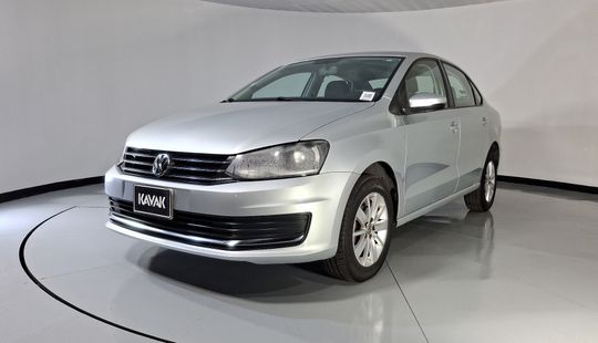 Volkswagen • Vento