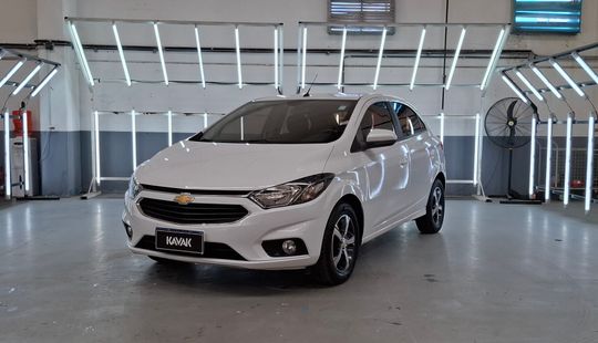 Chevrolet • Onix