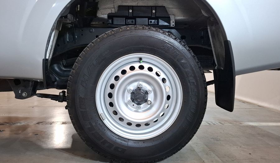 Nissan Np300 2.5 NP300 PICK UP AC Pickup 2025