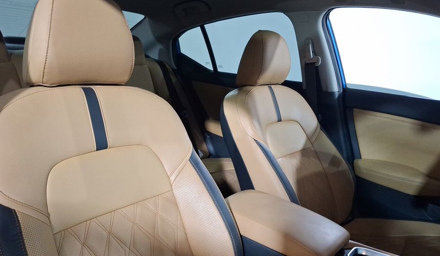 Nissan Sentra 2.0 SR PLATINUM BITONO CVT Sedan 2025