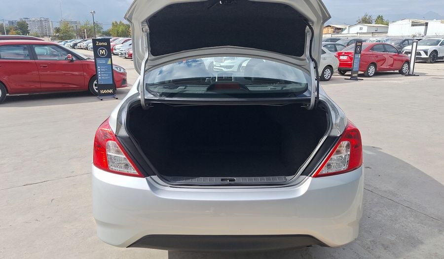Nissan Versa 1.6 SENSE Sedan 2020