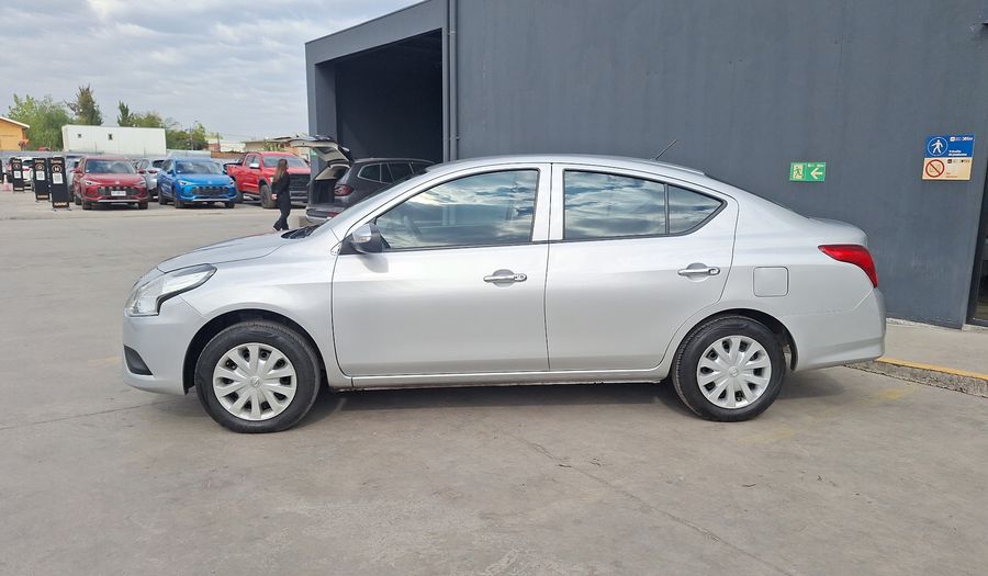 Nissan Versa 1.6 SENSE Sedan 2020