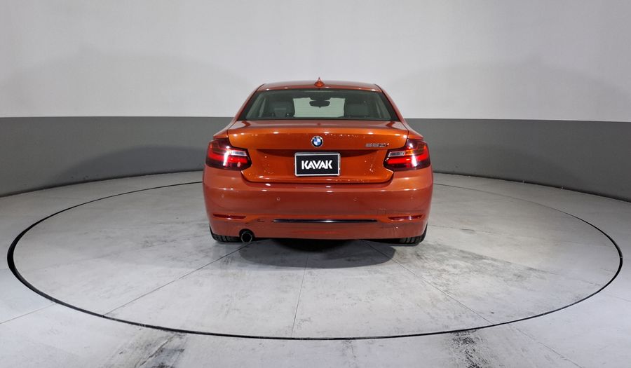 Bmw Serie 2 2.0 220IA SPORT LINE Coupe 2016