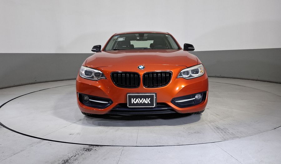 Bmw Serie 2 2.0 220IA SPORT LINE Coupe 2016