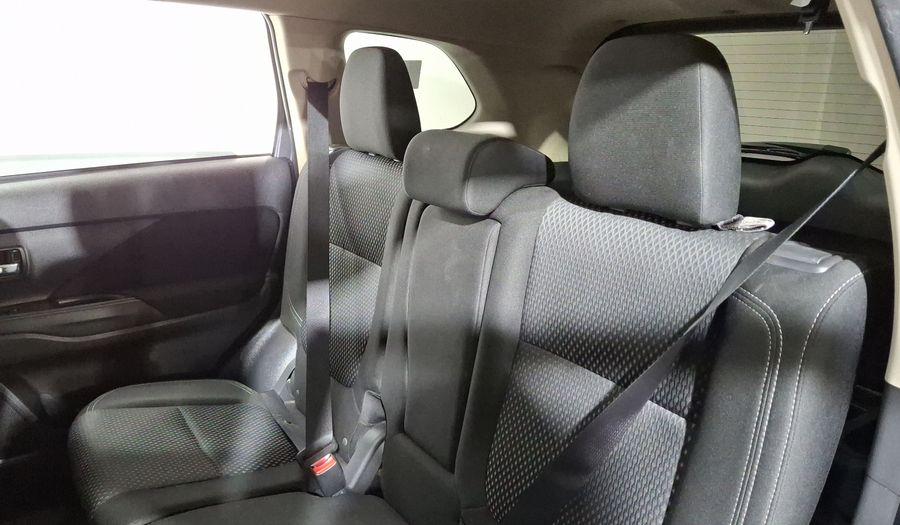 Mitsubishi Outlander 2.4 SE CVT Suv 2019