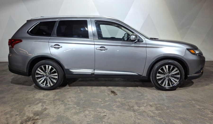Mitsubishi Outlander 2.4 SE CVT Suv 2019
