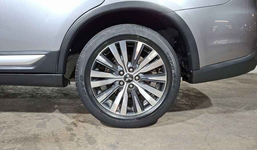Mitsubishi Outlander 2.4 SE CVT Suv 2019