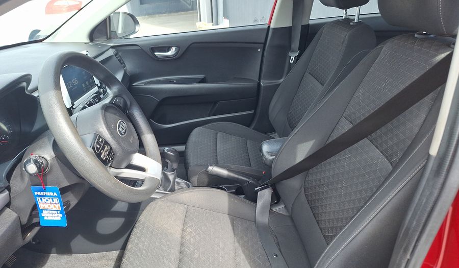 Kia Rio 4 1.4 LX AC ABS Sedan 2021