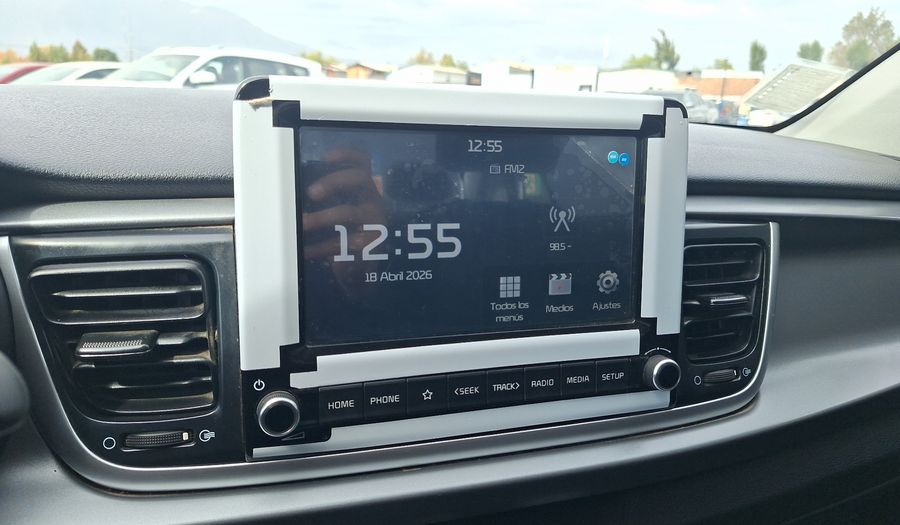 Kia Rio 4 1.4 LX AC ABS Sedan 2021