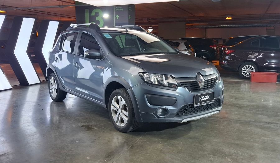 Renault Sandero Stepway 1.6 STEPWAY PRIVILEGE Hatchback 2017