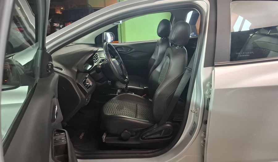 Chevrolet Onix 1.4 LTZ Hatchback 2017