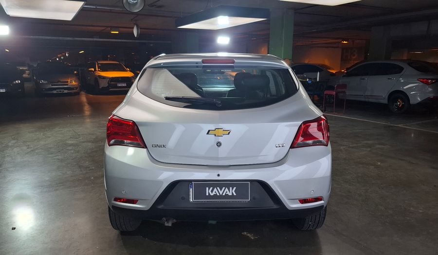 Chevrolet Onix 1.4 LTZ Hatchback 2017