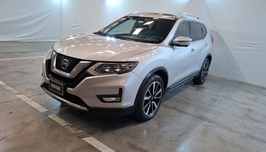 Nissan • X-Trail