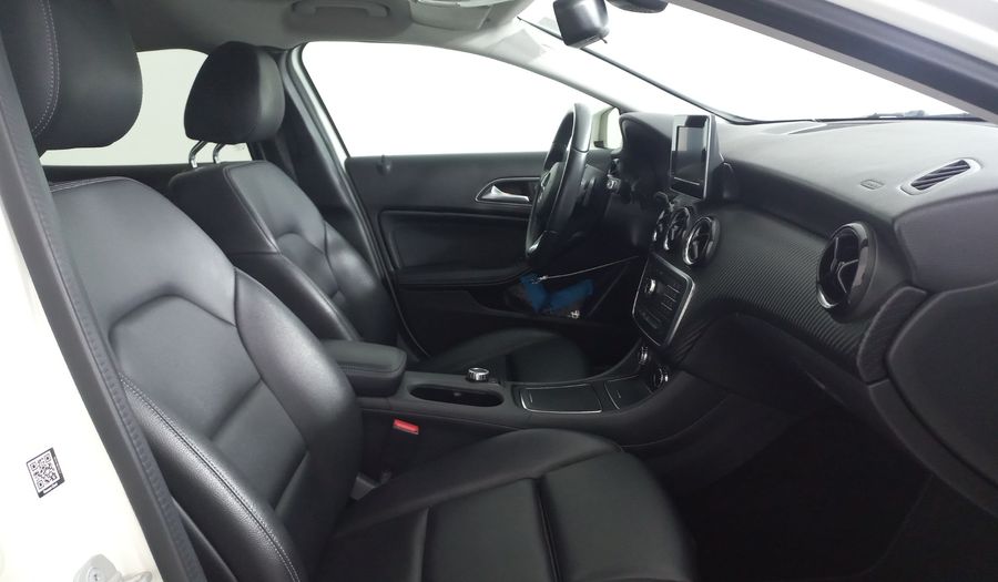 Mercedes Benz Clase Gla 1.6 GLA 200 DCT Suv 2018
