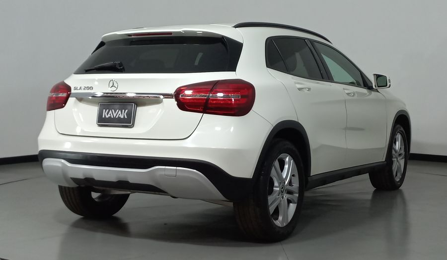 Mercedes Benz Clase Gla 1.6 GLA 200 DCT Suv 2018