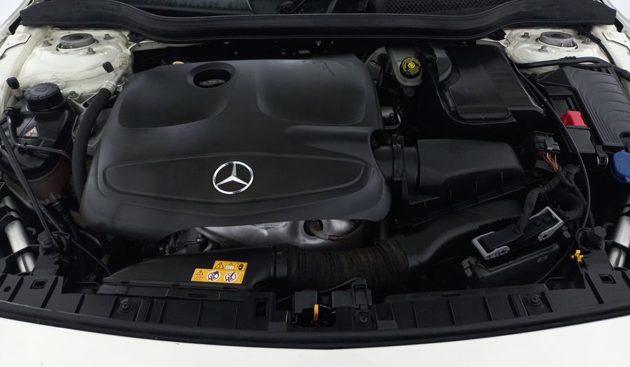 Mercedes Benz Clase Gla 1.6 GLA 200 DCT Suv 2018