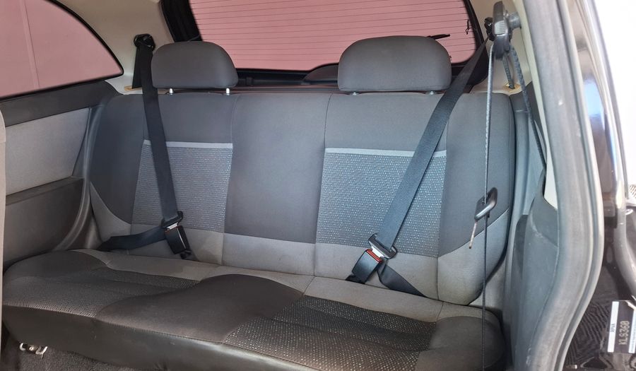 Chevrolet Celta 1.4 LT Hatchback 2011