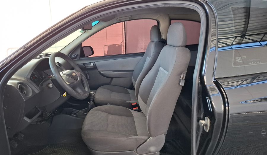 Chevrolet Celta 1.4 LT Hatchback 2011