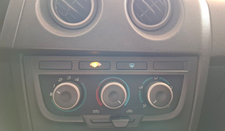 Chevrolet Celta 1.4 LT Hatchback 2011