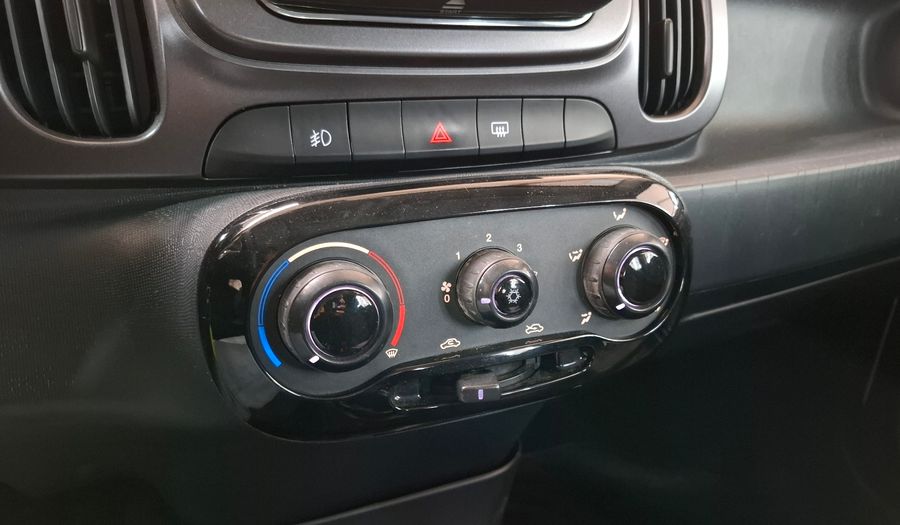 Fiat Mobi 1.0 EASY Hatchback 2018