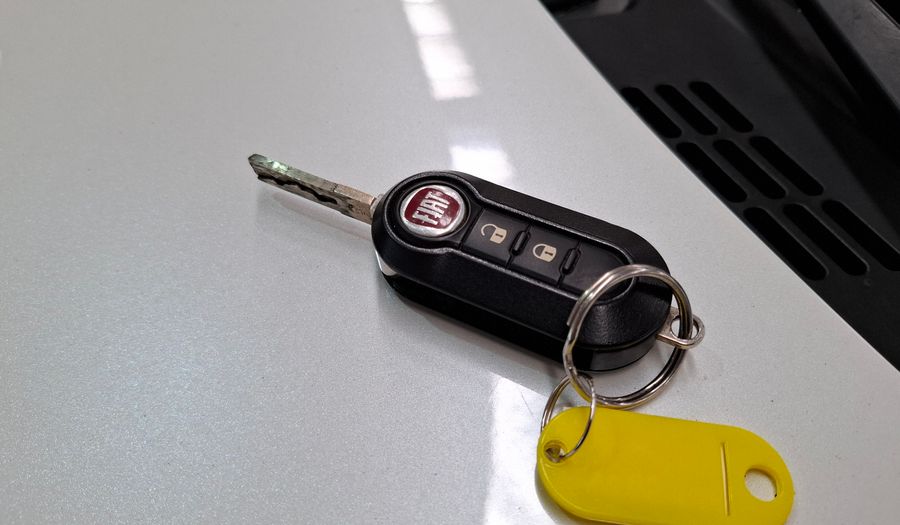 Fiat Mobi 1.0 EASY Hatchback 2018