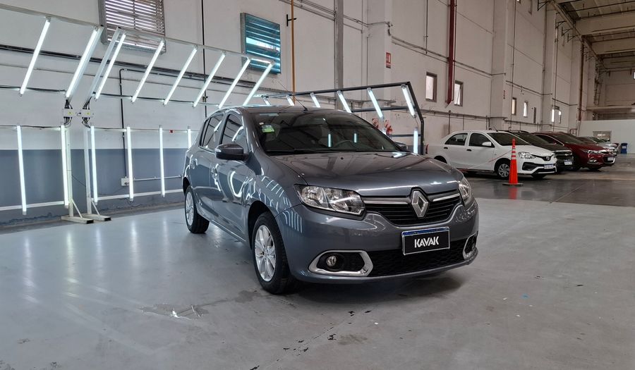 Renault Sandero 1.6 PRIVILEGE Hatchback 2017