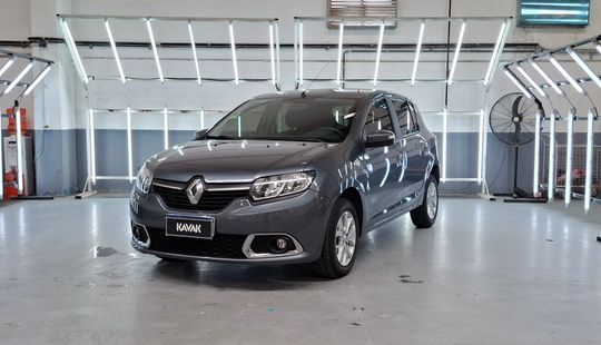 Renault • Sandero