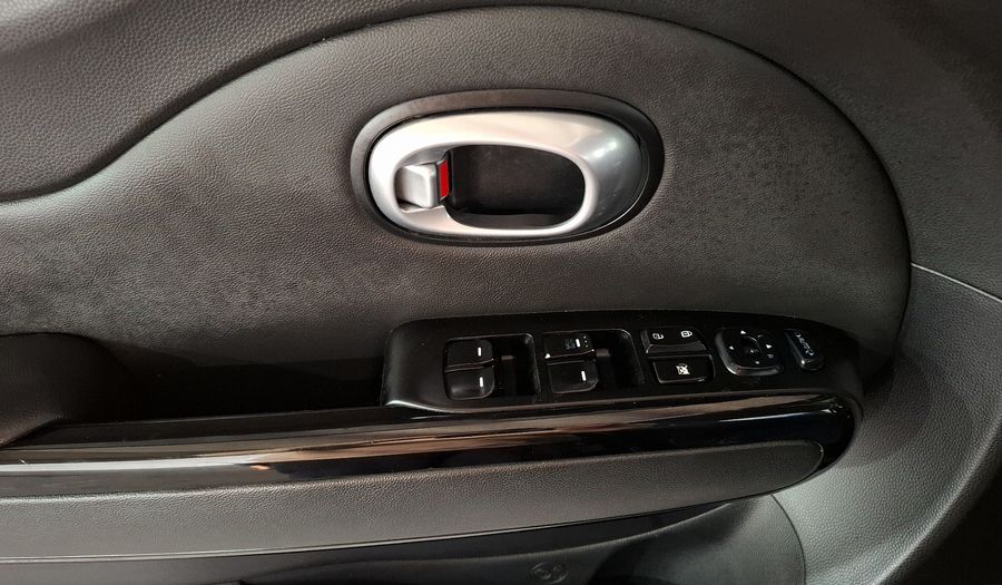 Kia Soul 2.0 EX AT Hatchback 2016